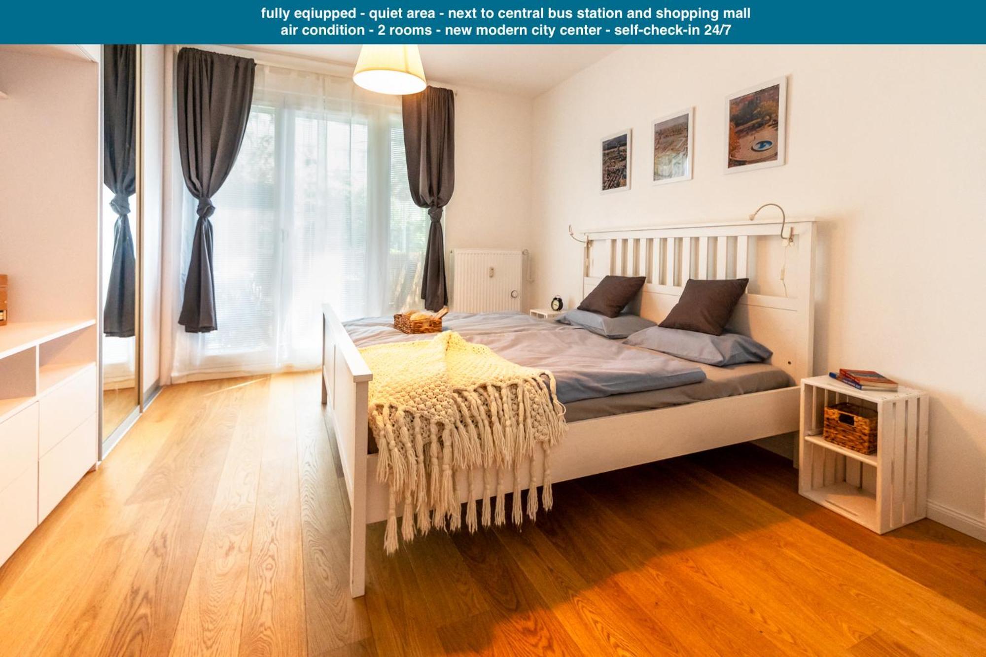 Quiet Apartment In New City Center, Nivy Bratislava Exterior foto